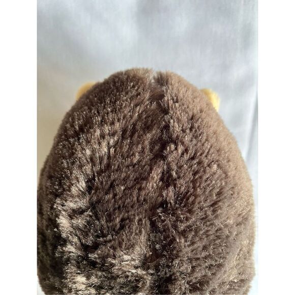 Valentines Hedgehog stuffed animal - Picture 4 of 6